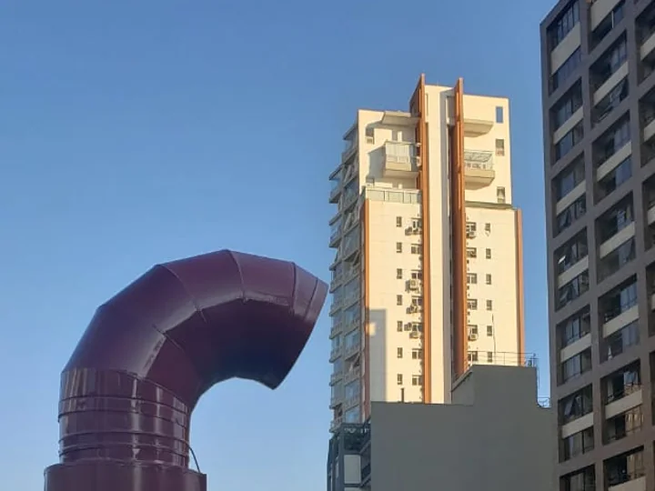 Solução Coifart de isolamento acústico, silenciador ou atenuador de ruído para coifa e sistema de exaustão. Fotografia 07.